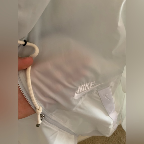 Nike Windrunner Jacket - Picture 9 of 9